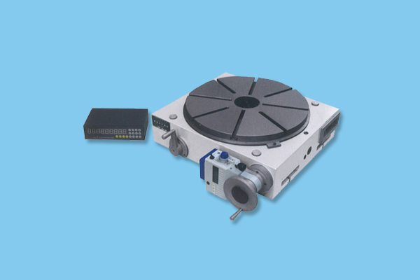 水平(ping)回轉工(gong)作台4